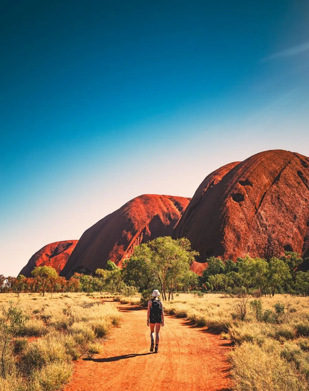 Heavy or Excessive Jewelry, Larapinta Trail